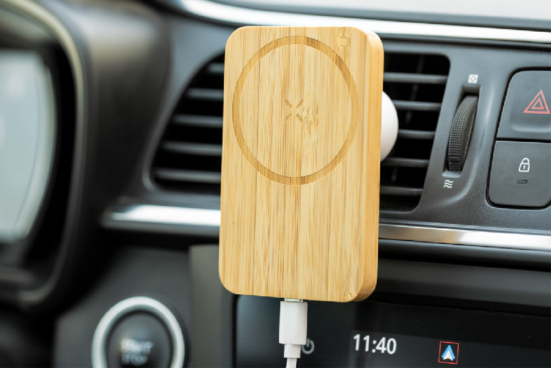 Chargeur support téléphone pour voiture - magnétique en bambou avec chargeur rapide 15W et fixation réglable_6