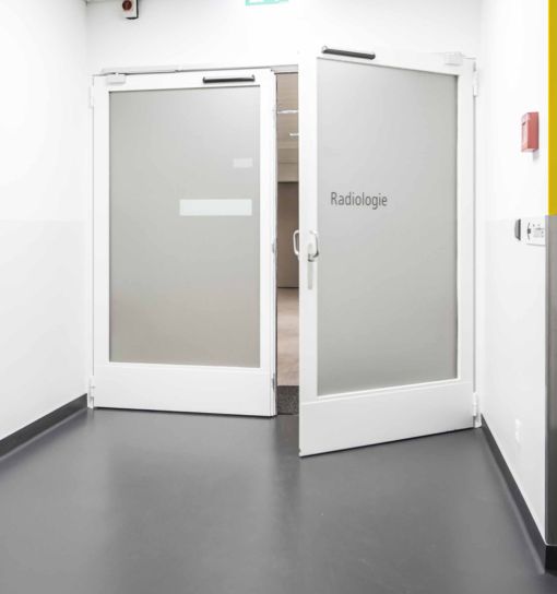 Porte coulissante coupe-feu - Automatique et Résistante - Gilgen Door Systems_6