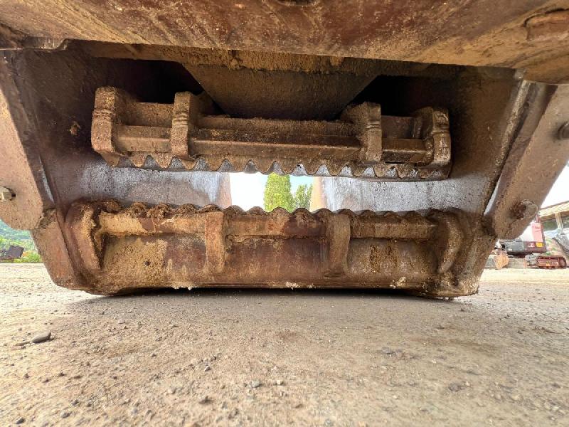 MB CRUSHER bf70.2 godet concasseur avec aimant_6