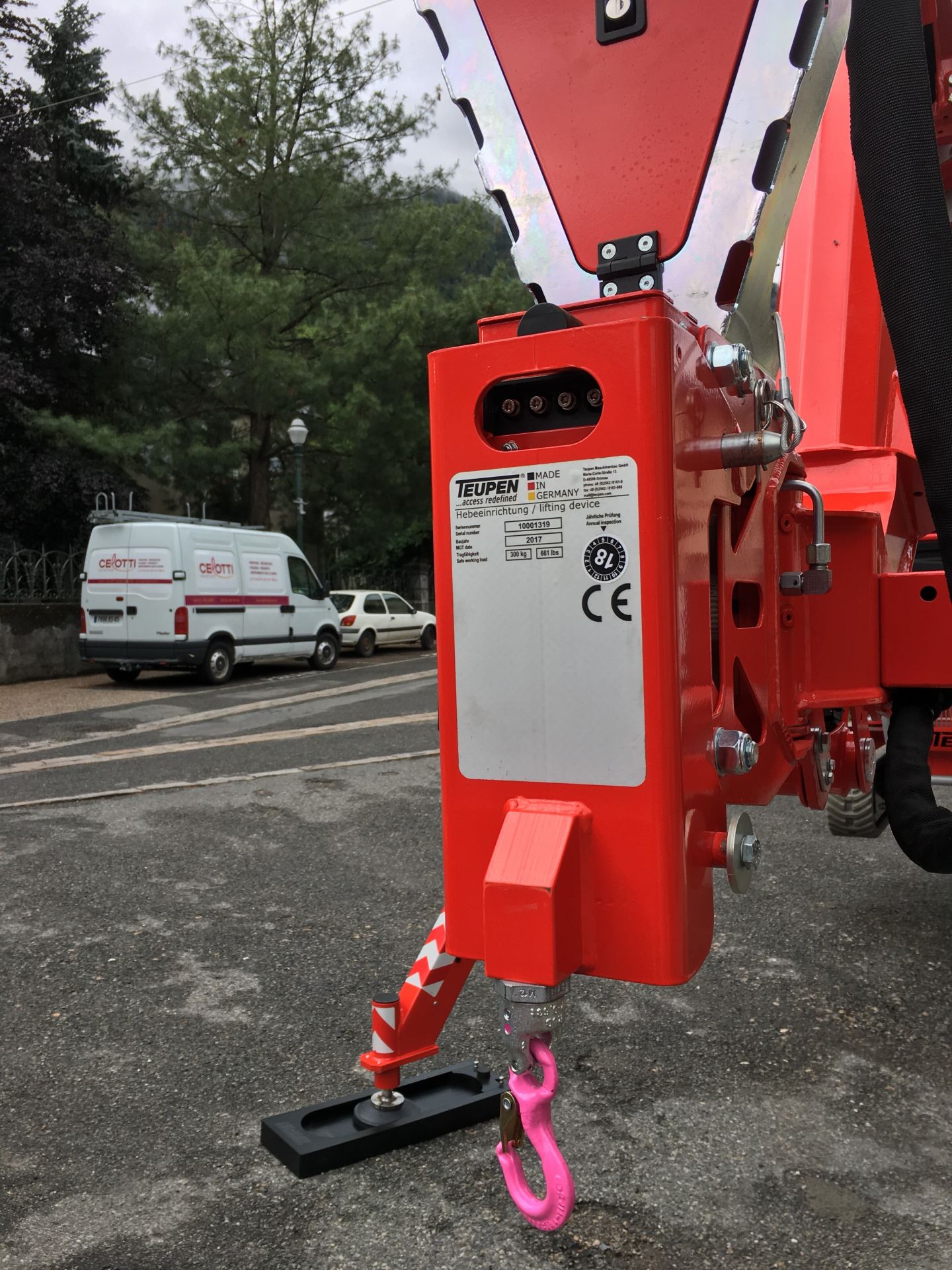 Nacelle araignée LEO23T - hauteur de travail 23,20 m - capacité 250 kg - motorisation électrique et diesel_6