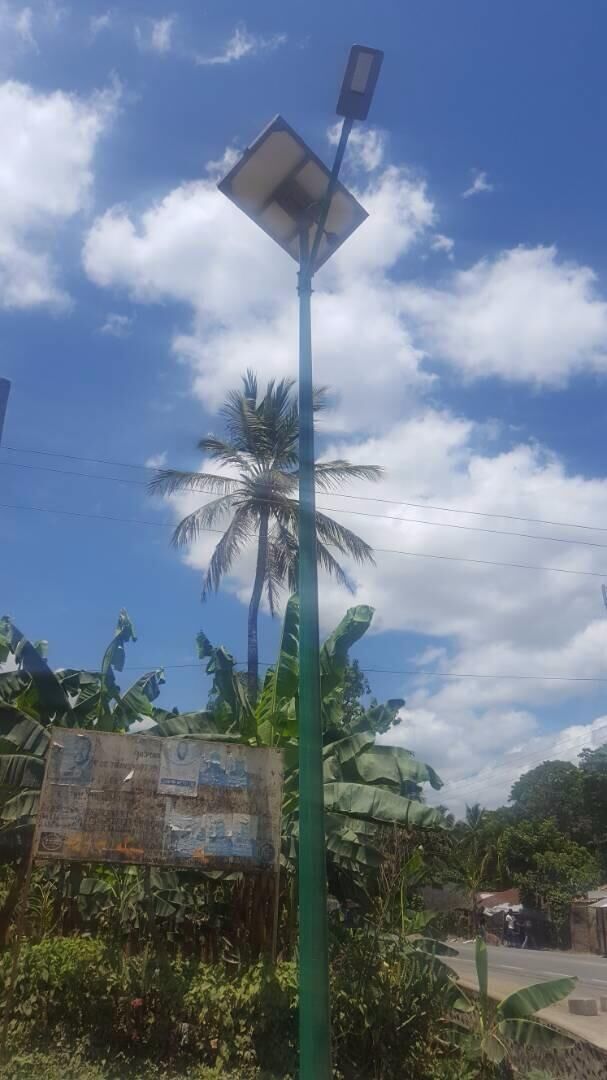 Lampadaire solaire LED pour l'éclairage des autoroutes, routes, ponts, rues piétonnes,...- 60W-600W_6