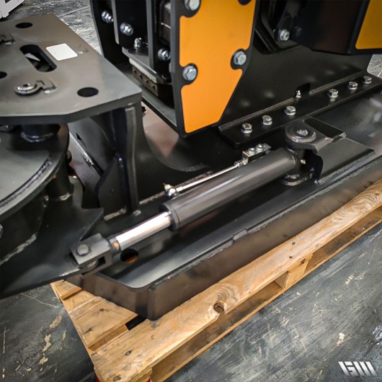 Multi-outils vibrant Plury Malaguti - accessoires modulables pour compactage, découpe et enfoncement - 10 modèles pour excavatrices de 1 à 40 tonnes_6