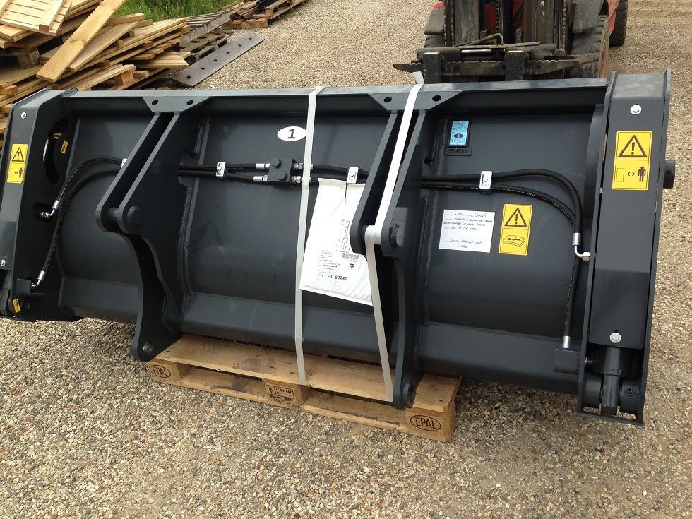 Godet pour engins de chantier avec options hydrauliques