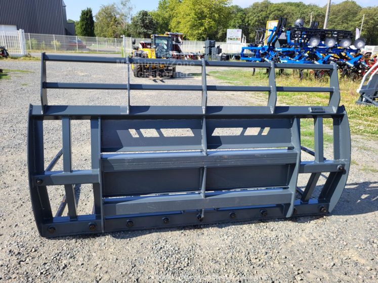 Fourche d'ensilage Sonarol - largeur 2,4 m - attelage boulonné - 9 dents_6