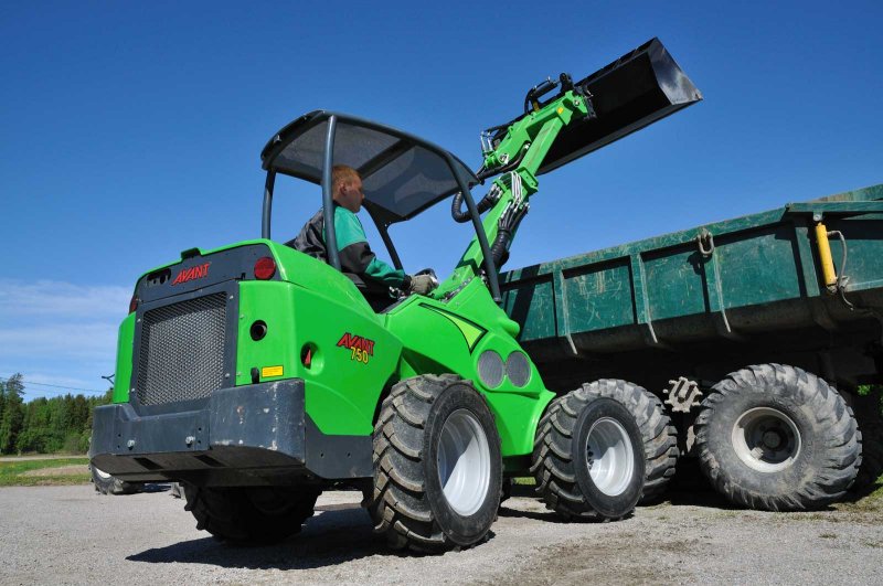 A36715 - Godet à matières légères Avant Tecno - Chargement rapide, déneigement et grande capacité_6
