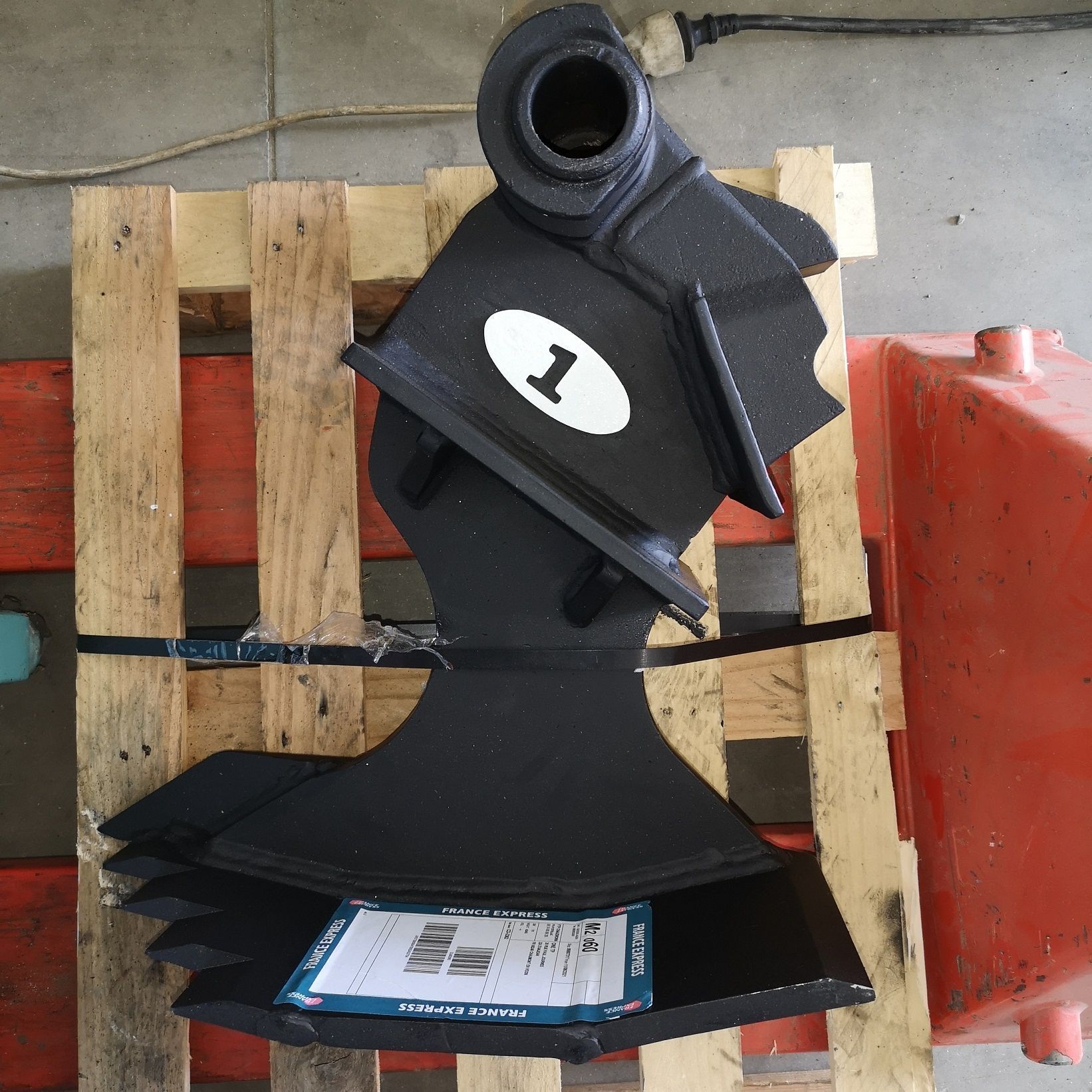 Dents de dessouchage pour pelle de 3 à 30 tonnes_6