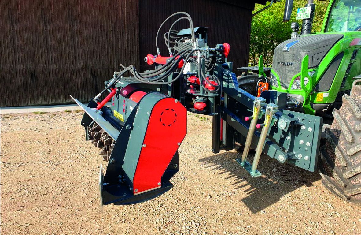 Fraiseuse  d'accotement idéale pour la rénovation et l'entretien de tous types d'accotements routiers - PTH PRODUCTS_6