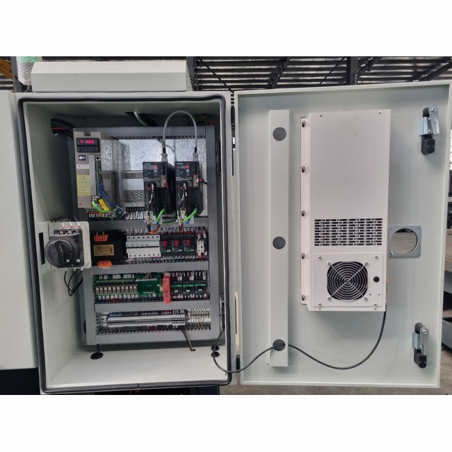 Tour cn à banc plat  adapté pour les laboratoires, la formation et la réalisation de prototypes - ARROW - T180X750 CNC_6