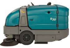 Balayeuse autoportée industrielle S30 - Tennant - compacte, système SweepSmart™ et faible niveau sonore_6