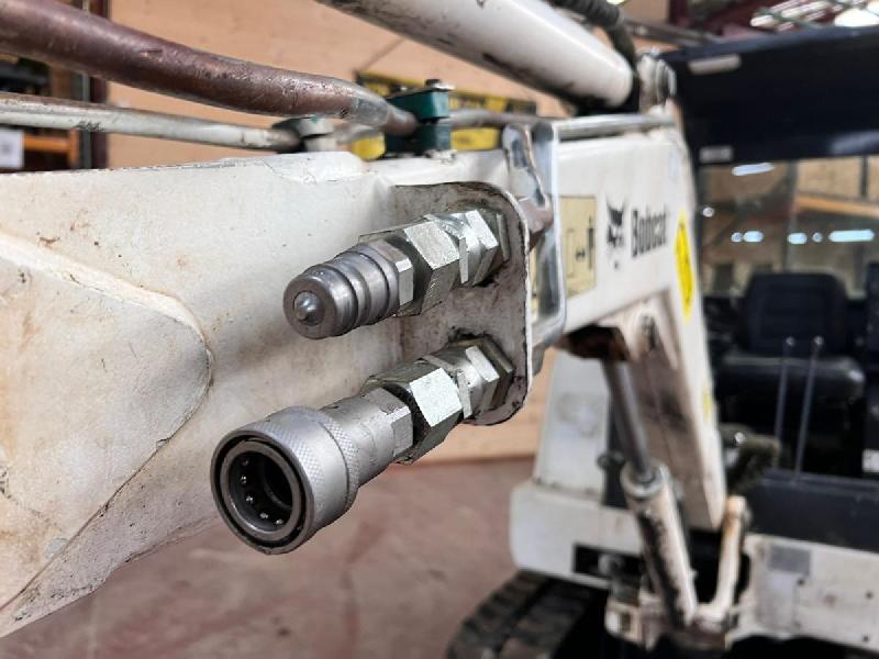 Bobcat 325 mini-pelle 3T (NET DE TVA)_6
