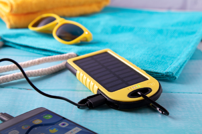 Power bank USB - plastique silicone - 4000 mAh - chargeur solaire et lampe LED_6