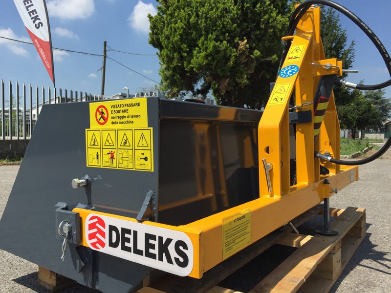 Godet à basculement hydraulique pri-120_6