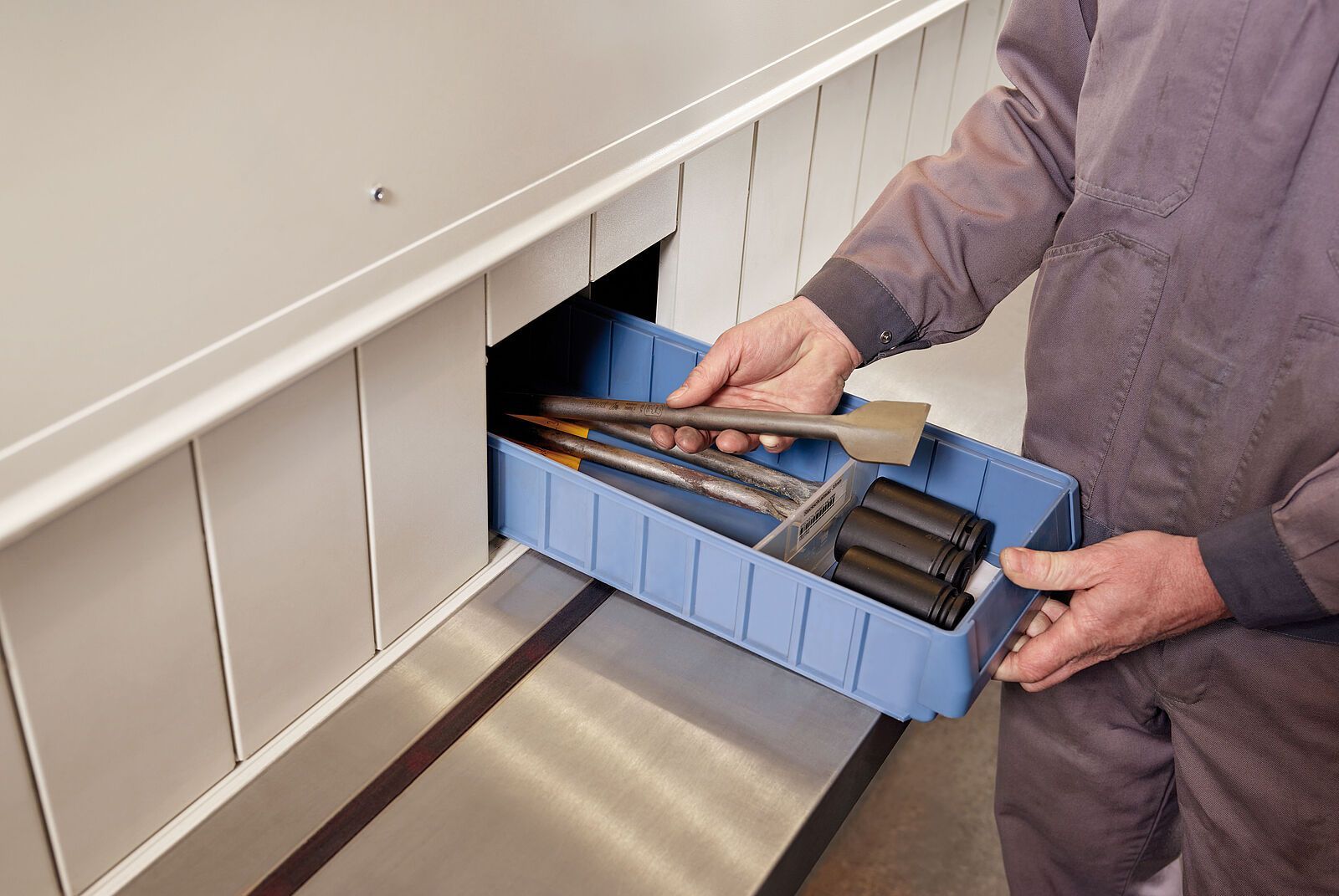 Hänel Lockomat® - Stockeur rotatif sécurisé et fiable avec gestion connectée et traçabilité avancée_6