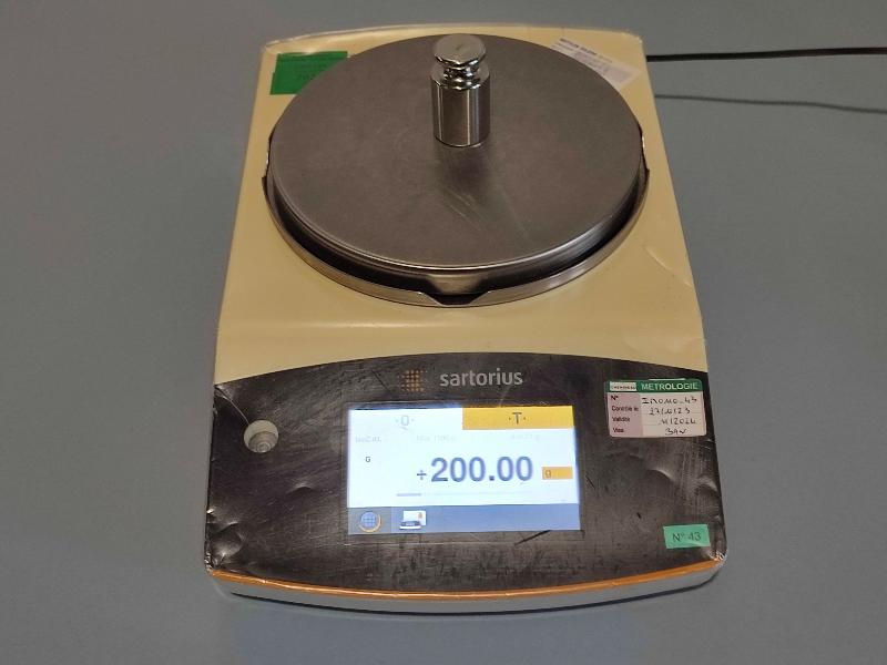 Balance de précision SARTORIUS QUINTIX 1102 1CFR  1100g / 0,01g_6