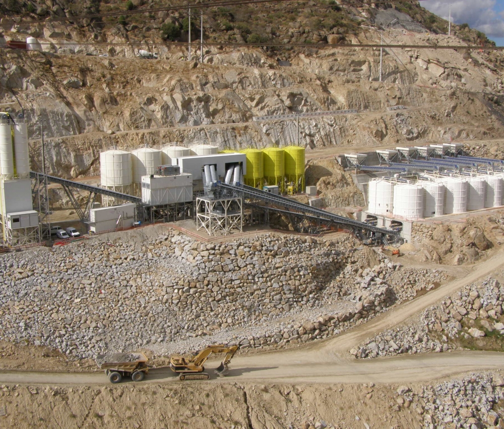 Centrale à béton fixe - grandes productions - 120 m³ par trémie - structure galvanisée - CTT_6