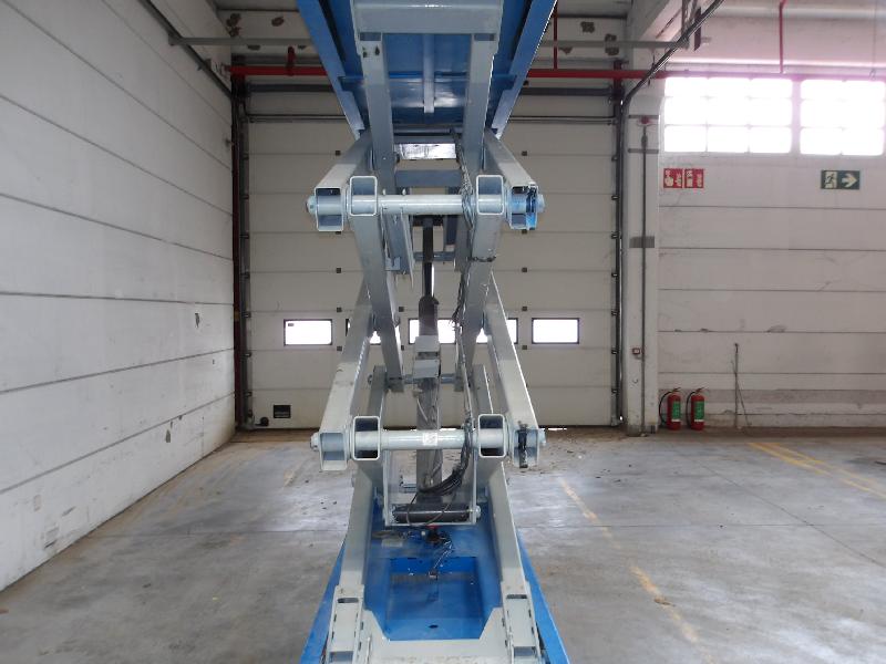 Nacelle ciseaux GENIE gs2032 occasion_6