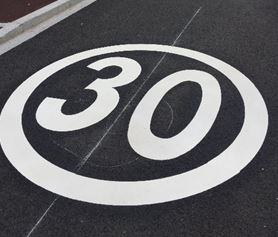 Marquage routier en peinture - Idéal pour parkings et zones industrielles - ADS Équipements_6