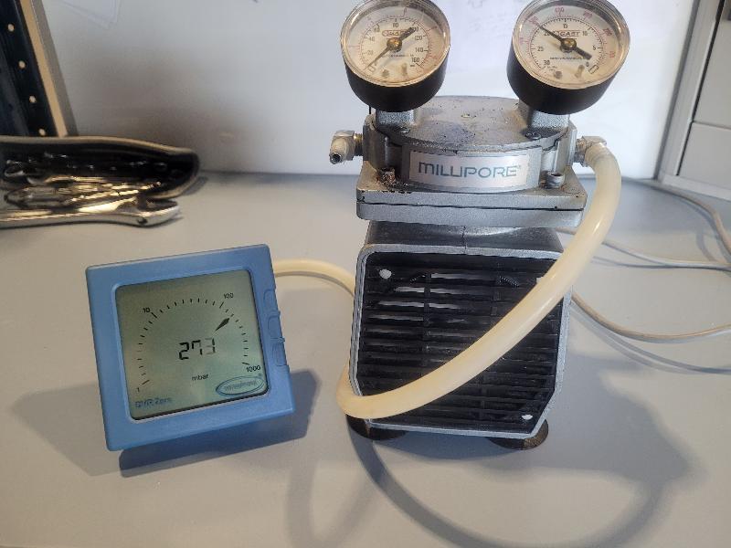 Pompe à vide/pression Millipore MILLIPORE_6