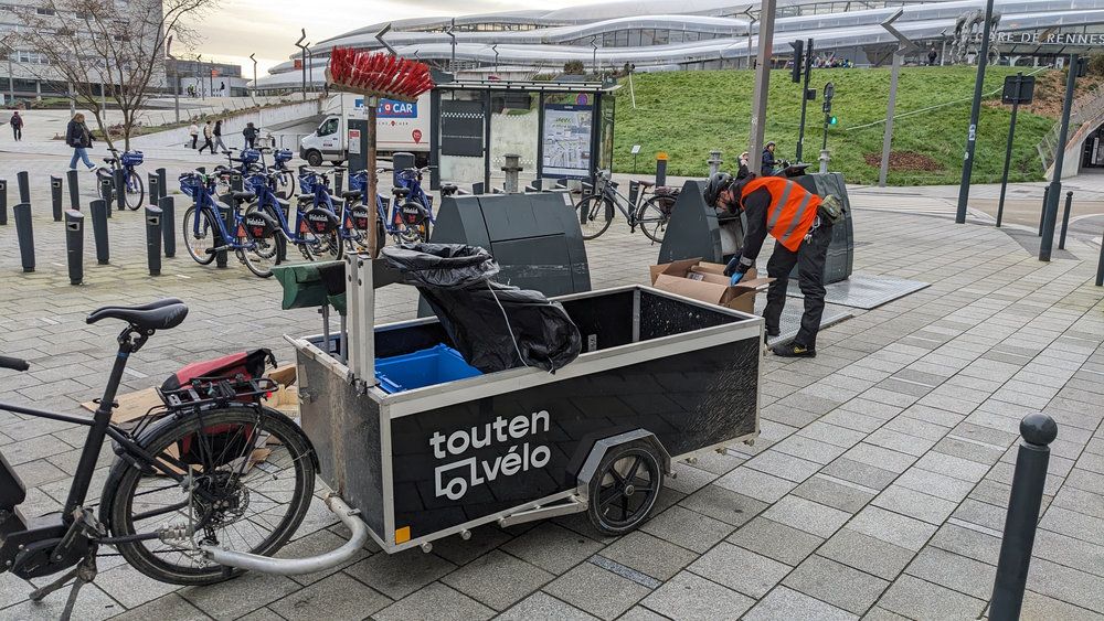 Remorque propreté urbaine pour les points d'apport volontaire de déchets_6