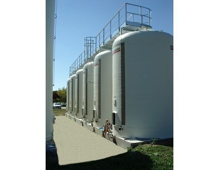 Cuve vinicole fibre à fond plat_7