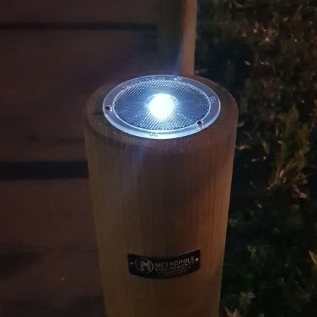KORDOUAN borne bois &  LED solaire_6