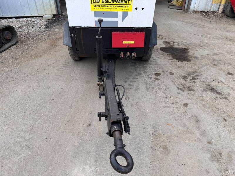 Ingersoll rand P180WD Compresseur de chantier sur remorque_6