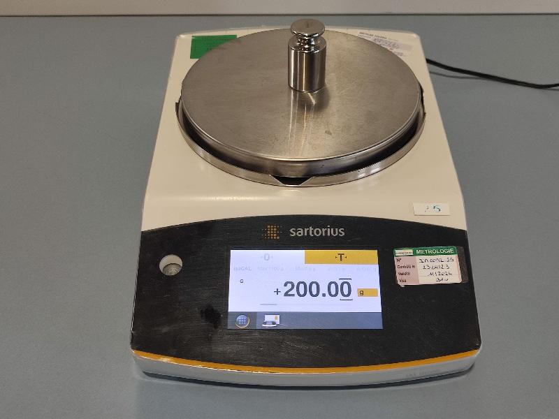 Balance de précision SARTORIUS QUINTIX 1102 1CFR  1100g / 0,01g_6