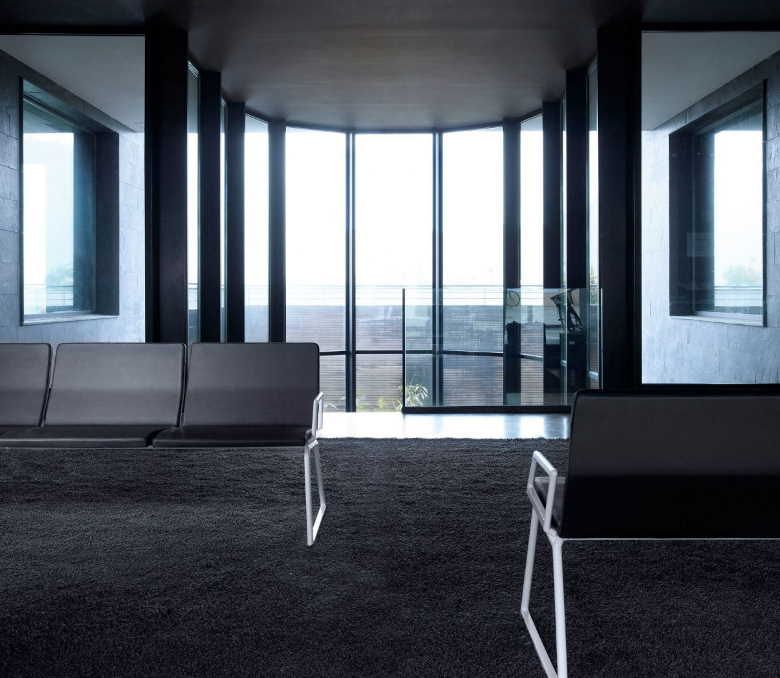 Banc ILDU avec dossier en bois multiplis