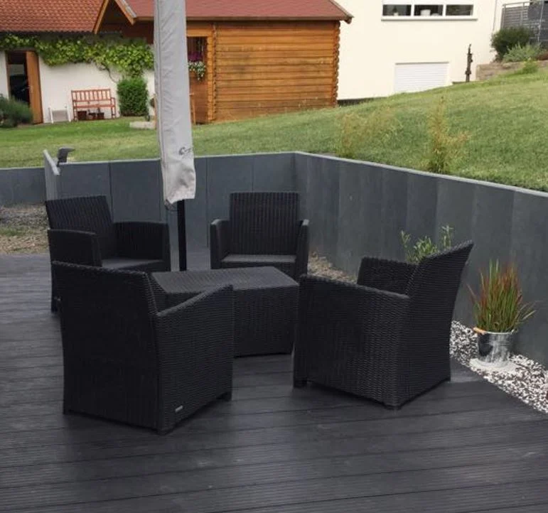 Mur en L en plastique recyclé_6