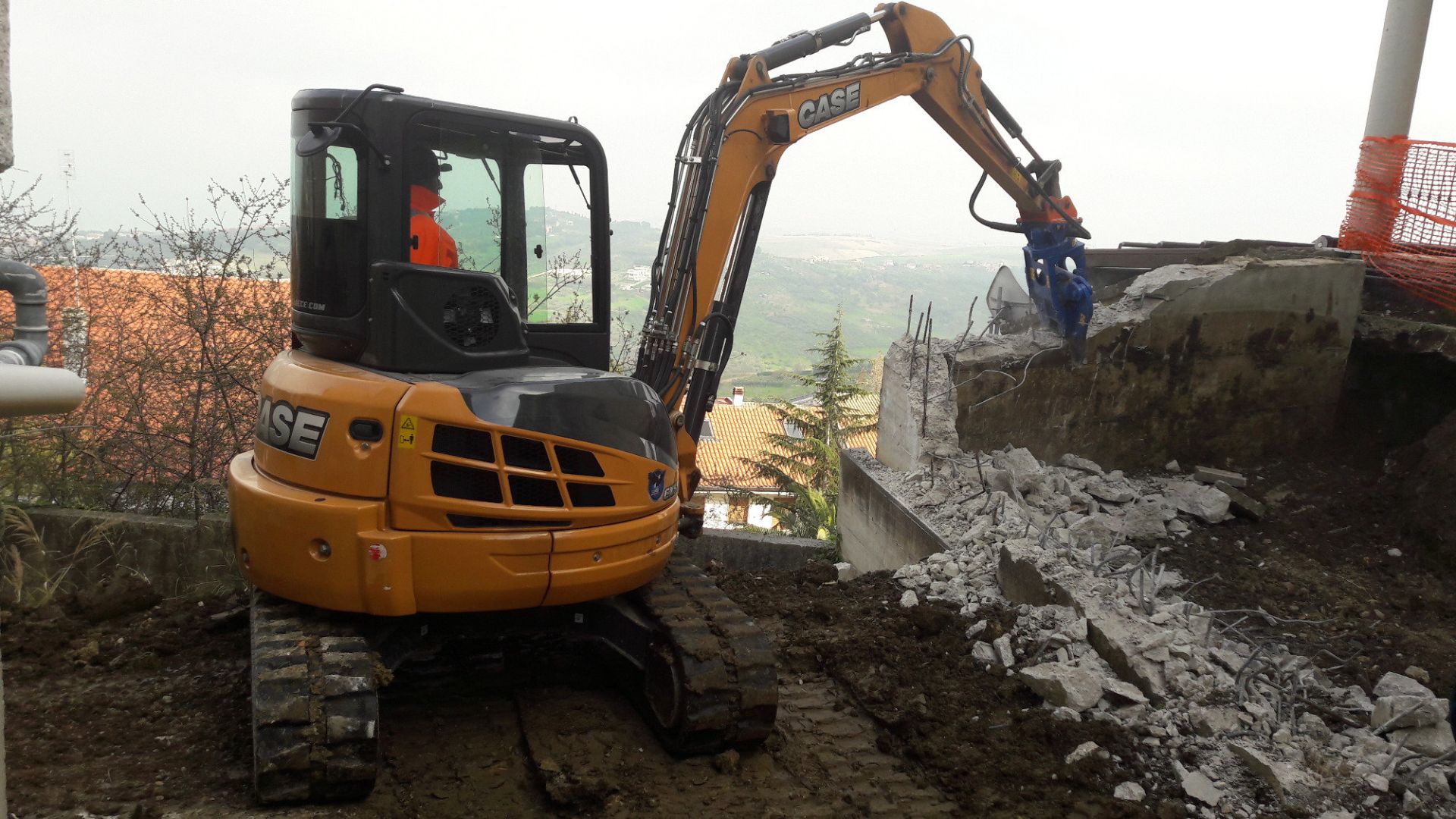 Pince de demolition hc pelles 2 à 165 tonnes_7