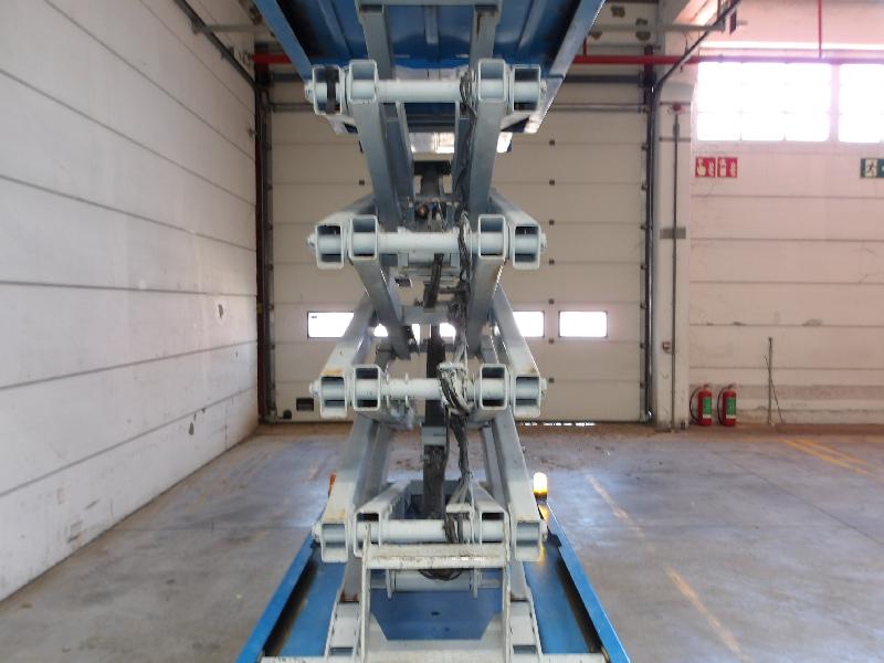 Nacelle ciseaux GENIE gs3246 occasion_6