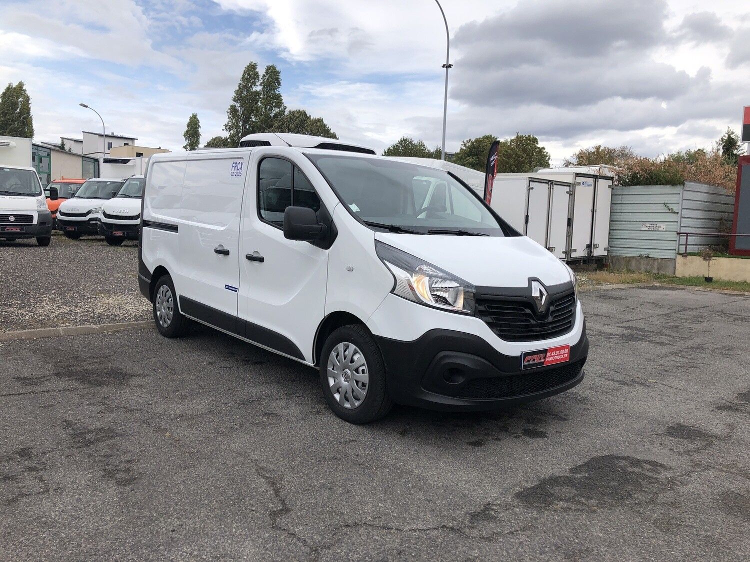 Renault trafic l1 h1 1200 kg 1.6 dci 120 cv e6 confort + climatisation + frigori_6