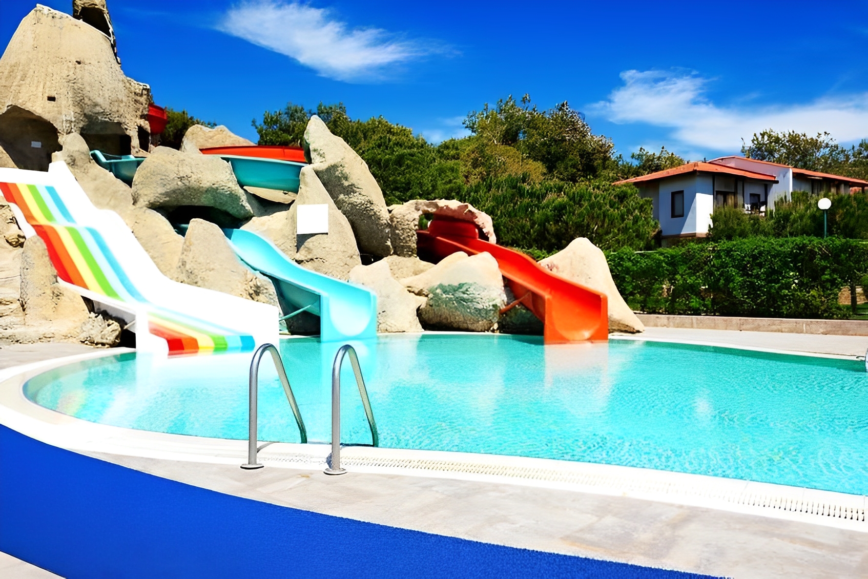 Jeu de glisse pour piscines publiques et privées