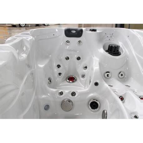 THE SENSATION - spa 230 x 155 x 91 cm - 3 places - 60 jets - système Aqua Rolling_6