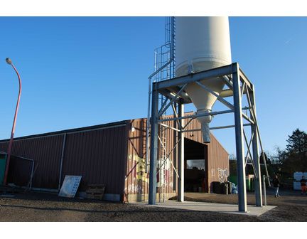 Silo industriel sur portique en acier galvanisé 4 pieds, capacité jusqu'à 200 m3 - ROUSSEAU_6