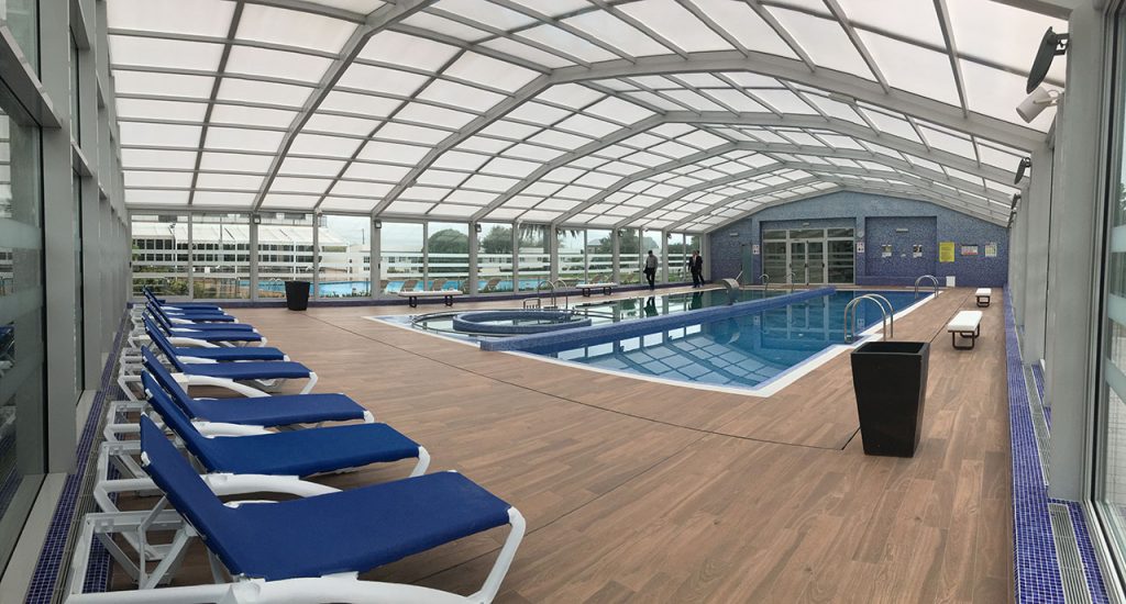 Abri piscine haut jusqu'à 30m de large sans limite de longueur pour espaces publics - HERCULES - sur mesure et haut de gamme_6