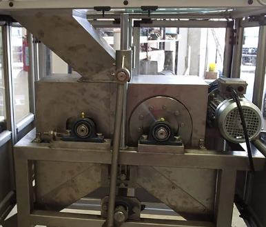 Dénoyauteuse par poussée ou pincement -Production de 200Kg à 3000kg par heure_6