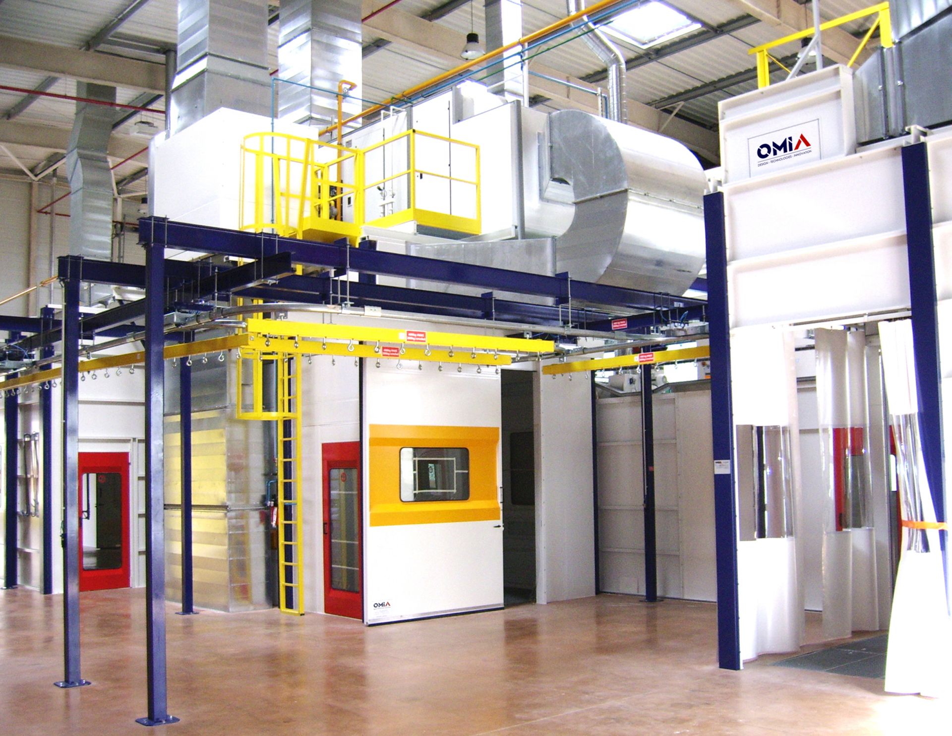 Cabine de peinture avec filtration d'air voie sèche ou voie humide