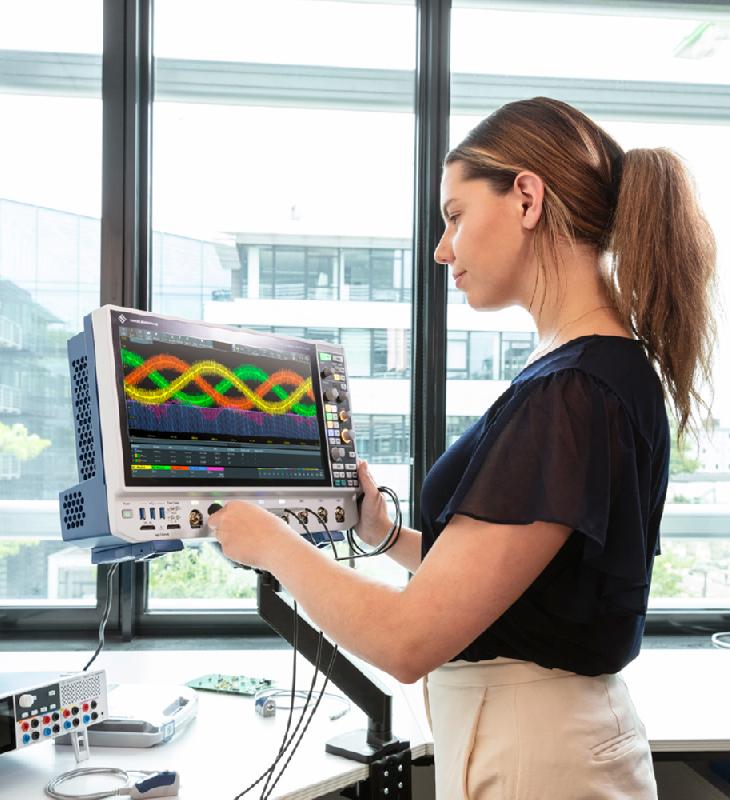 Oscilloscopes numériques MXO-Série R&S - 4 à 8 voies, 100 MHz à 2 GHz, 12 bits, écran tactile 15.6''_6