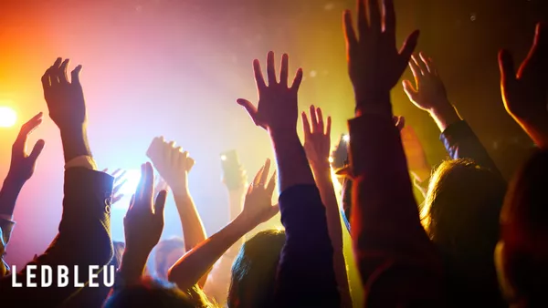 Ecran d'intérieur LED PANTHERE pour églises - COB 2K - Pack -108