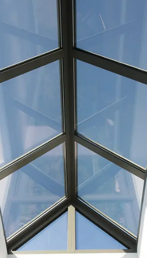 Toiture ouvrante motorisée, mono-pente ou bi-pente sur-mesure - GRI Fabricant_6