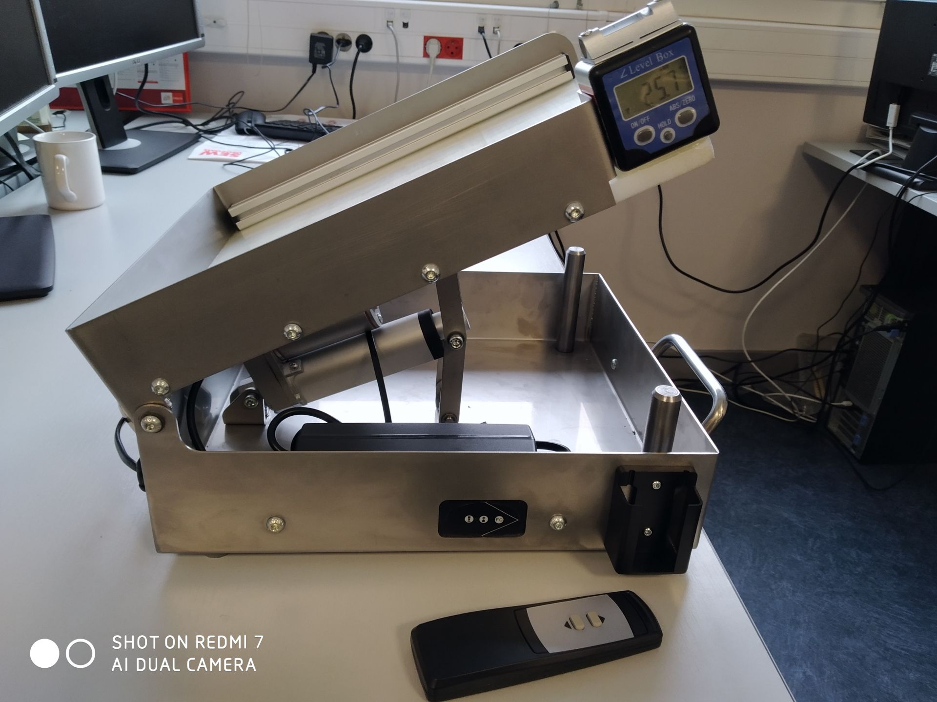 Machine spéciale - Bancs de tests, postes de contrôle, assemblage et unités robotisées_6