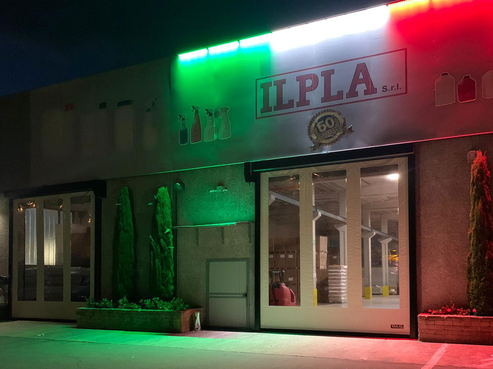 Porte rapide industrielle par excellence conçue pour compartimenter des environnements destinés à des usages divers et variés - ZipGO_6