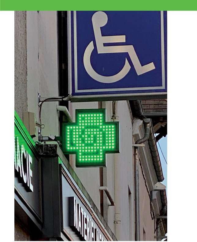 Croix de pharmacie simple ou double face à diodes sur mesure - OUEST ENSEIGNES_6