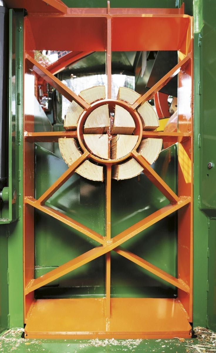 Combiné bois de chauffage avec solutions complémentaires d'entraînement