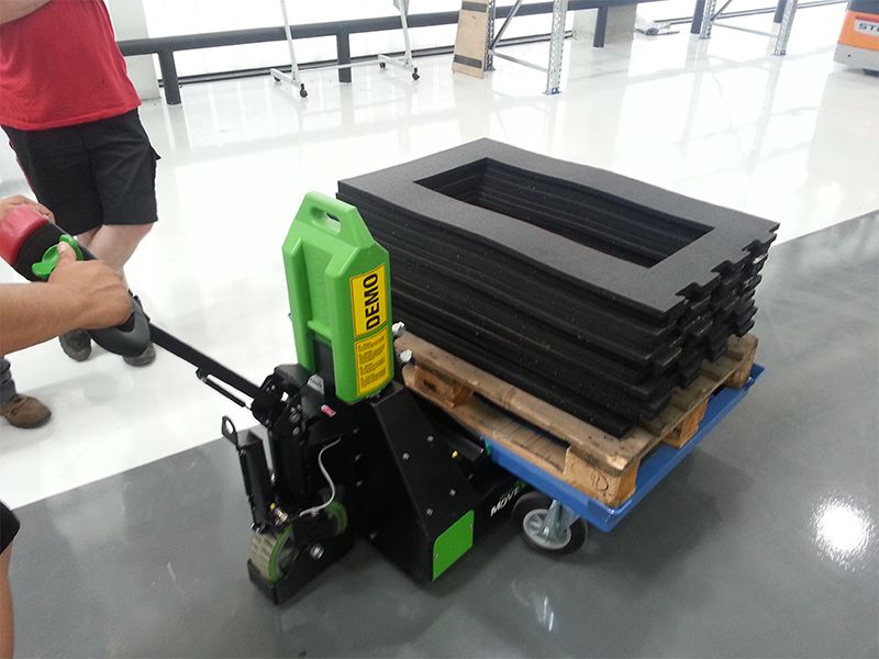 RZ - Tracteur pousseur électrique Liftop - capacité 1000 kg - batteries AGM ou lithium interchangeables_6