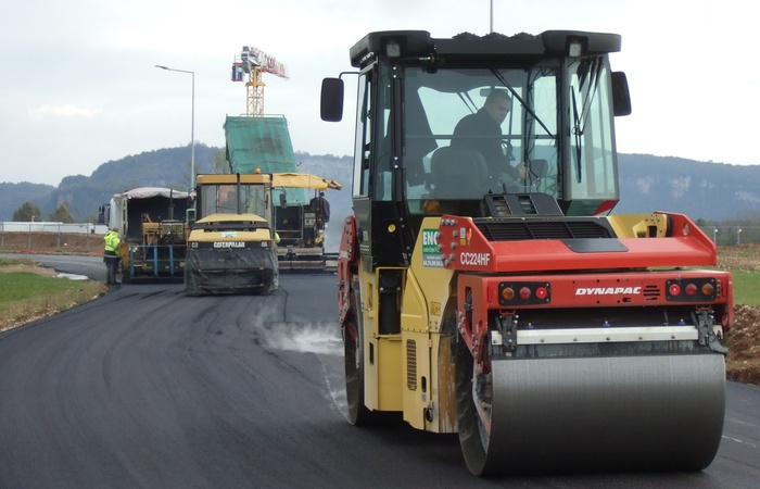 Cylindres tandem dynapac cc224 -vt1/vt0_6