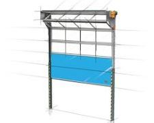 Porte pour hangars avec dispositif anti-effraction et automatisme