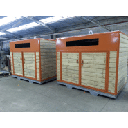 Collecteur d'apport volontaire avec habillage robuste en lames de pin