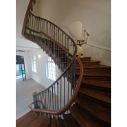 Monte-escalier double-rail pour escaliers courbes ou droits, utilisable en intérieur ou extérieur - Handicare_6